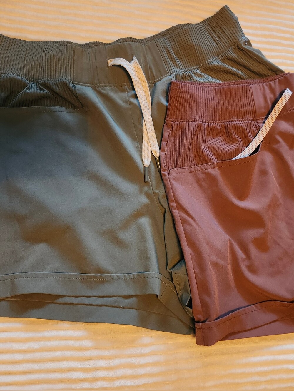 Avalanche Two-Tone Athletic Shorts — Rust & Olive Green